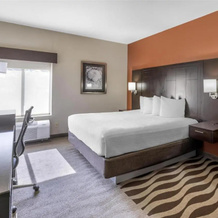 Best Western Plus Lees Summit Hotel  Suites, Lees Summit — photo 3