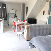 Studio in Saint-apollinaire, With Shared Pool, Enclosed Garden and Wifi, 圣阿波利奈尔 — 照片 3