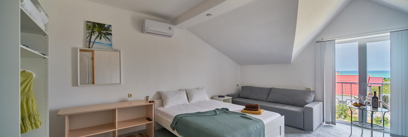 La Mari Mini hotel, 佩索奇诺耶 — 照片 1