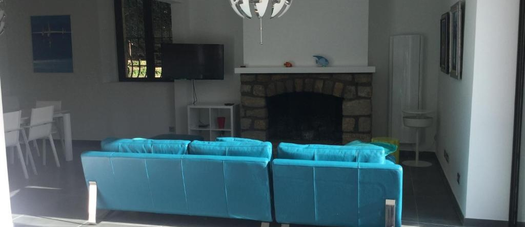 Mas provençal avec piscine chauffée, en campagne de Salon de Provence, 8 personnes - LS7-351 L'IDOLO, Salon-de-Provence — photo 1