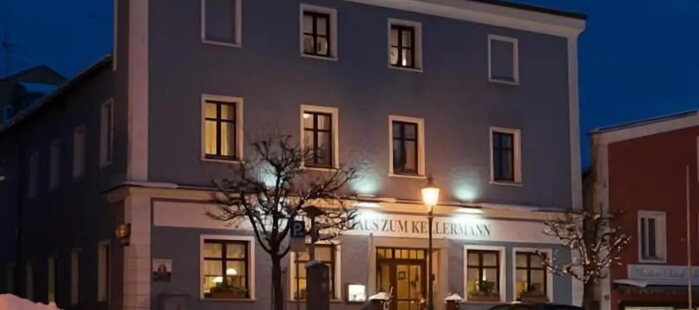 Hotel Gasthaus Zum Kellermann, 格拉弗瑙 — 照片 1