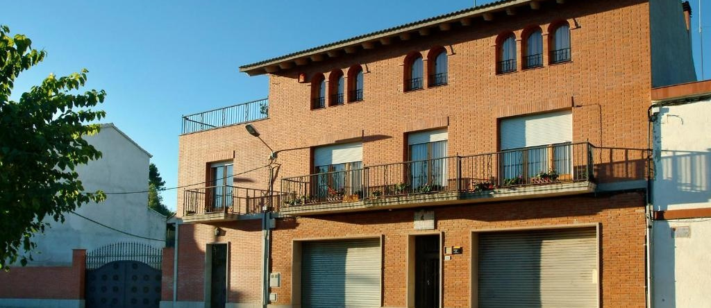 Cal Jeroni, Avinyonet del Penedes — photo 1