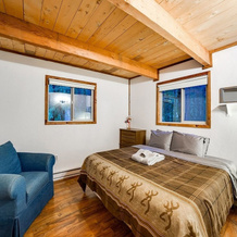 Mt. Baker Lodging Cabin 48 (Sleeps 5), Glacier — photo 4