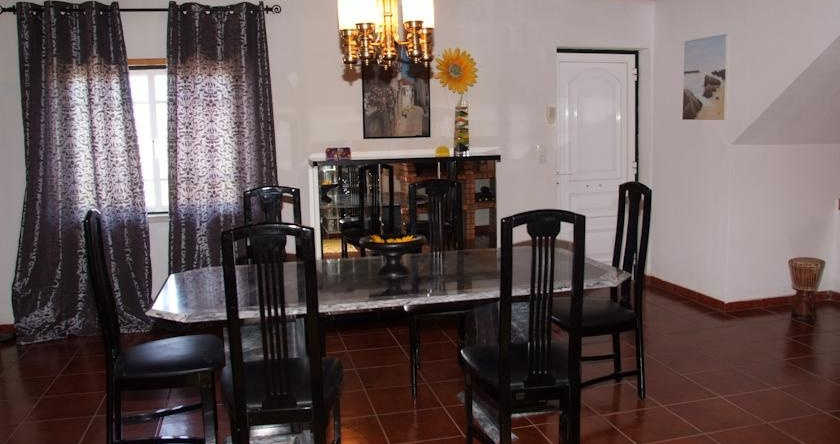 Casa Clara, Peniche — photo 1