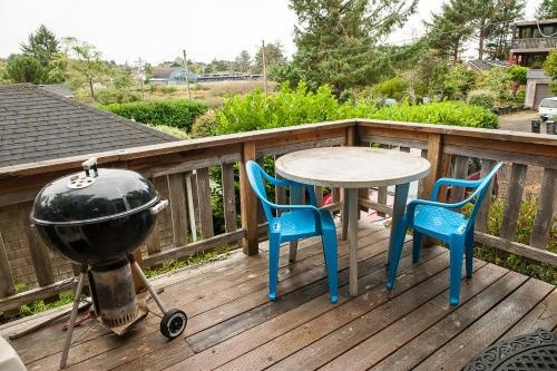 Captain John's Cannon Beach 4 Br home by RedAwning, 坎农海滩 — 照片 1