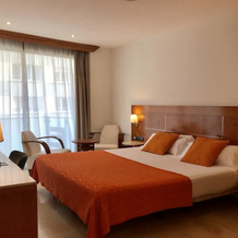 Hotel Calasanz, 莫林斯德雷 — 照片 3