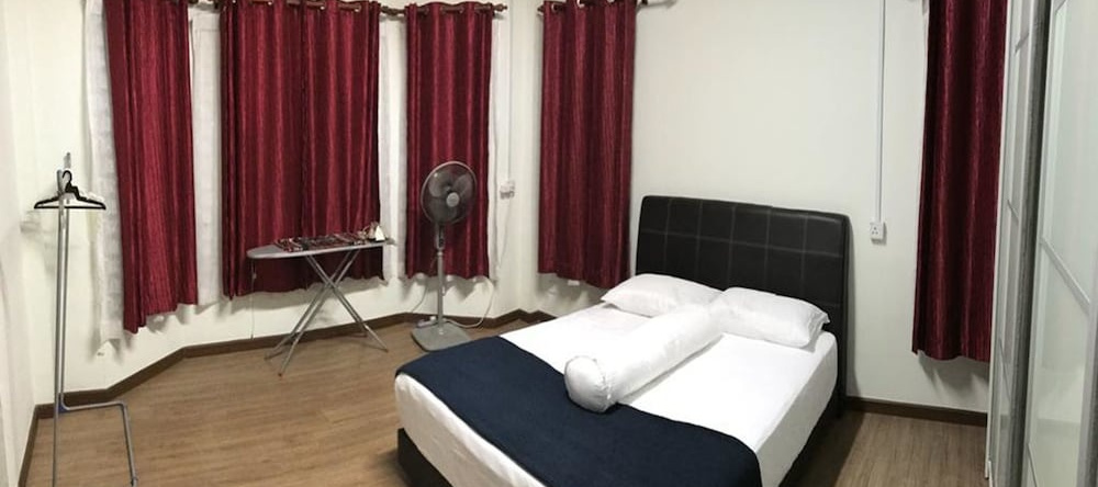 Kerteh Damansara Holiday Home, Kijal — photo 1