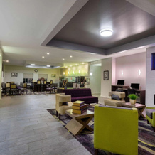 La Quinta Inn & Suites By Wyndham Huntsville Airport Madison, Мадисон — фото 2