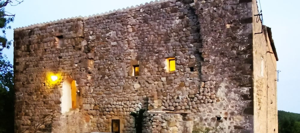 El Castell de Segueró, 贝乌达 — 照片 1