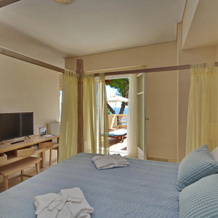 Alonissos Beach Bungalows & Suites Hotel, Алониссос — фото 3