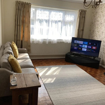 Large Detached House With off Street Parking Close to Heathrow, Ashford — photo 2