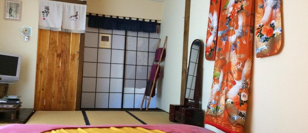 Minshuku Chambres d'hôtes japonaises, 蒂埃 — 照片 1