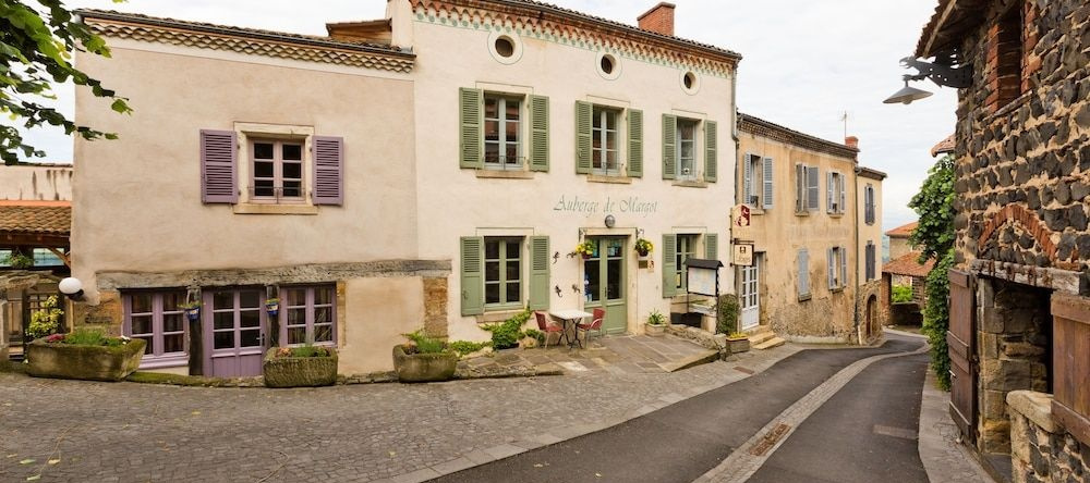 Auberge de Margot, Usson — photo 1