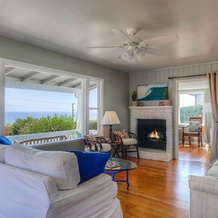 Summerland Ocean View Cottage by RedAwning, Summerland — photo 2