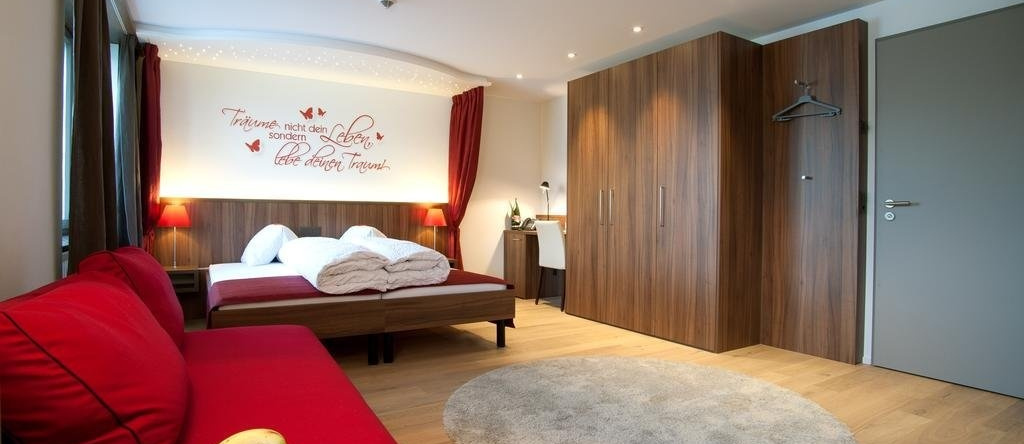 Seehotel Delphin, Meisterschwanden — photo 1