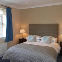 Pinfield Hotel Slough, Slough — photo 4