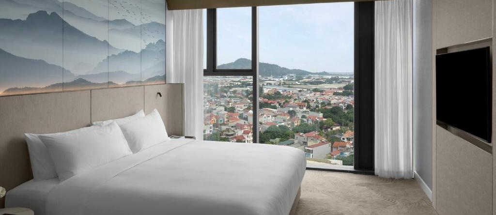 Crowne Plaza Vinh Yen City Centre by IHG, Vinh Yen — photo 1