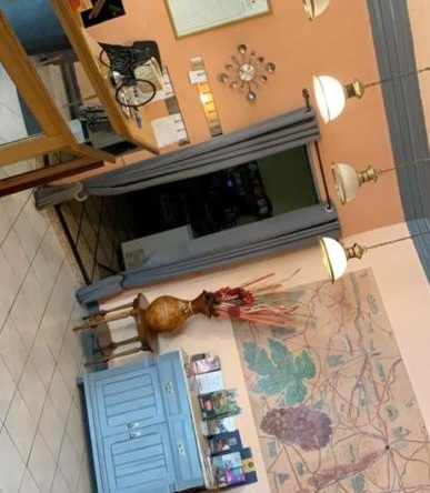 Hôtel restaurant les Templiers, 蒙巴尔 — 照片 1