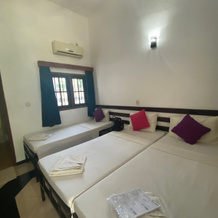 Sundowners Guesthouse, Hikkaduwa — photo 2