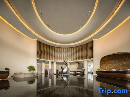 Wyndham Hotel (Yuanjiang), Иян — фото 1