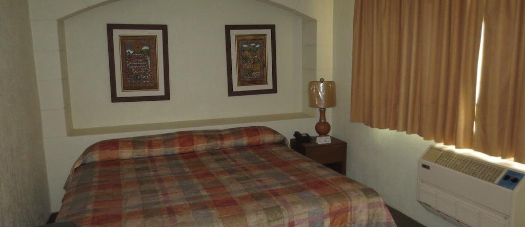 Hotel Las Palmas Midway Inn, 马特瓦拉 — 照片 1