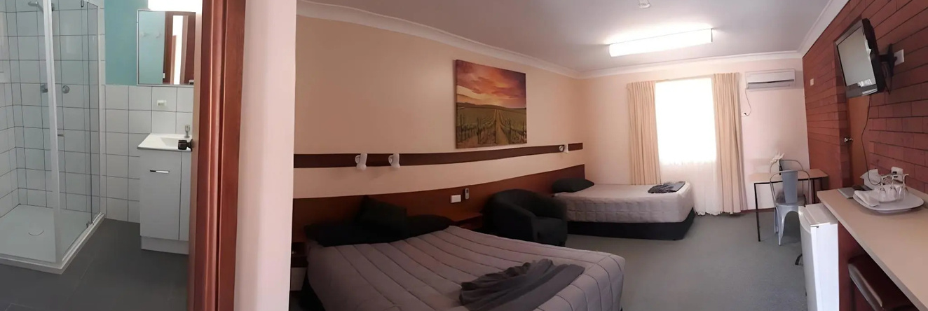 Castlereagh Motor Inn, 吉尔甘德拉 — 照片 1