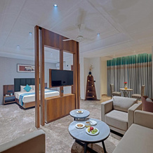 Click Hotel Shamshabad-Hyderabad Airport, 沙姆沙巴德 — 照片 3