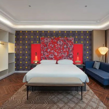 Jinjiang Metropolo Hotel (Korla Peacock River Loulan Never-Night City), 科尔拉 — 照片 3
