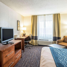 Comfort Inn & Suites Lees Summit - Kansas City, Lees Summit — photo 4
