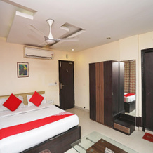 OYO 28439 Skylark Hotel, 戴蒙德港 — 照片 3