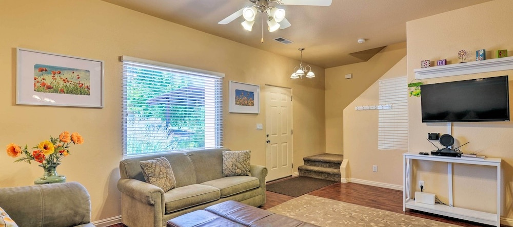 Kanab Condo W/ Pool & Ac < 1 Mi To Attractions!, Канаб — фото 1