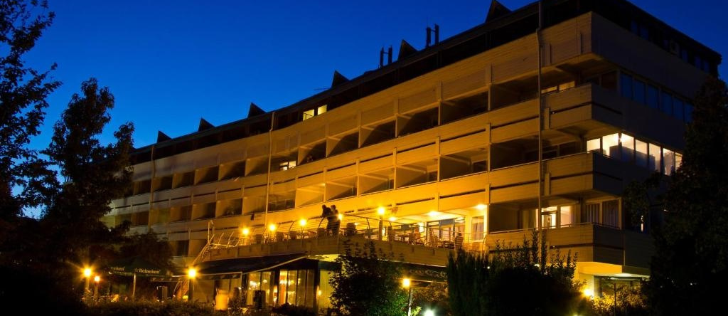 Hotel Marina Port, Balatonkenese — photo 1