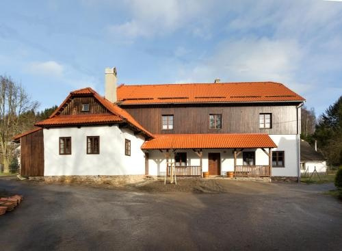 Guest House Huty, Новы-Йимрамов — фото 1