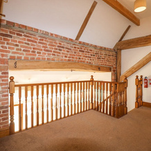 Hadleigh Farm Barn, 格里姆斯顿 — 照片 2