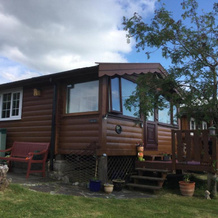 Log Cabin - Free Parking, Garden & Pet Friendly, Бронабер — фото 5
