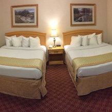 Sword Motor Inn, 班克罗夫特 — 照片 3