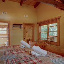 Bear Paw Lodge - 3 Br Cabin, Гертон — фото 4