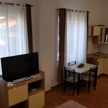 Lend One Room House, Меркуря-Чук — фото 3
