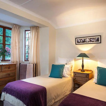Antique Silk B&B, Грэхэмстаун — фото 4