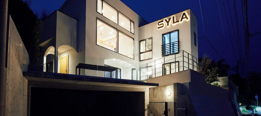 Syla Hotel Zushi-Hayama Pool Villa, Yokosuka — photo 1