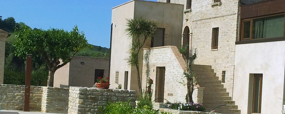 Agriturismo La Curtis, Montalto delle Marche — photo 1