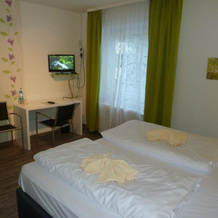 Stadt-Hotel, 巴特赫尔斯费尔德 — 照片 2