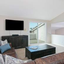 2462 Pierpont Blvd Home, 文图拉 — 照片 3