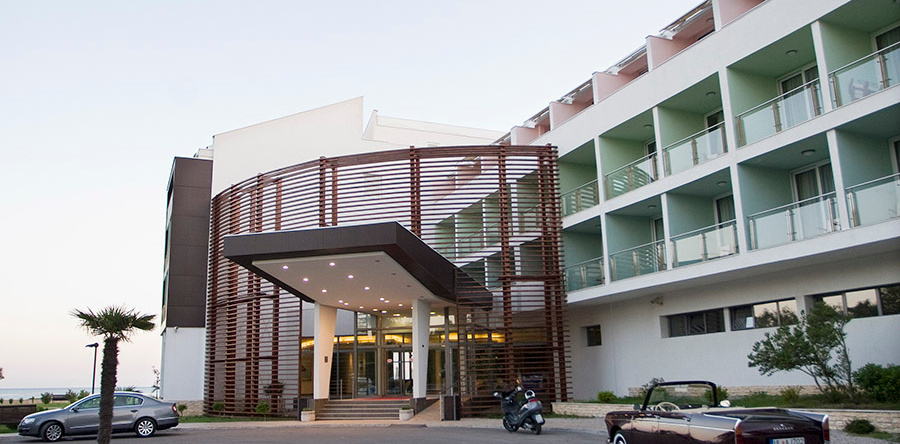 Hotel Otrant, Velipoje — photo 1