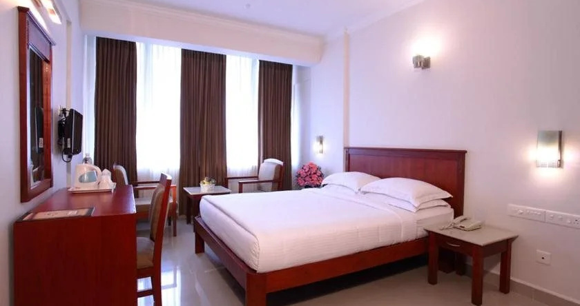 Hotel Pooram International, 特里苏尔 — 照片 1