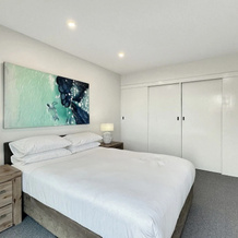 Oceanfront 4-bed Haven With BBQ & Alfresco Dining, Malua Bay — photo 4
