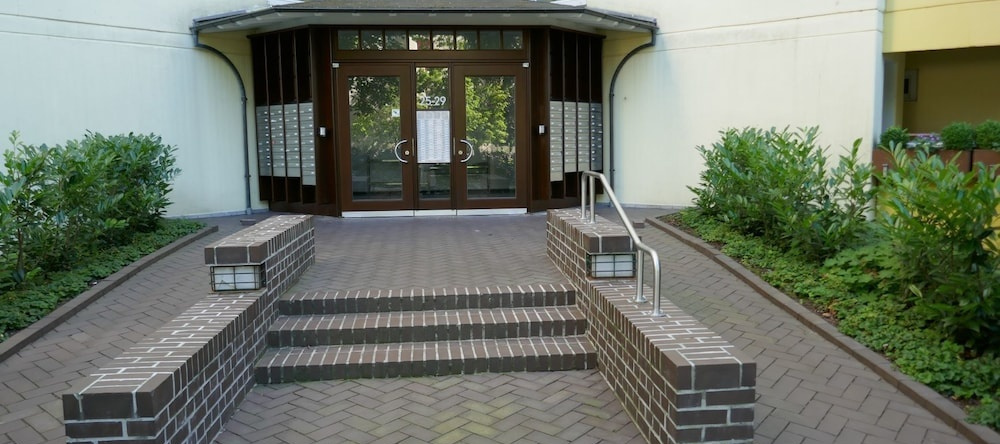 Gästehaus Schröder Walldorf 5, Moerfelden-Walldorf — photo 1