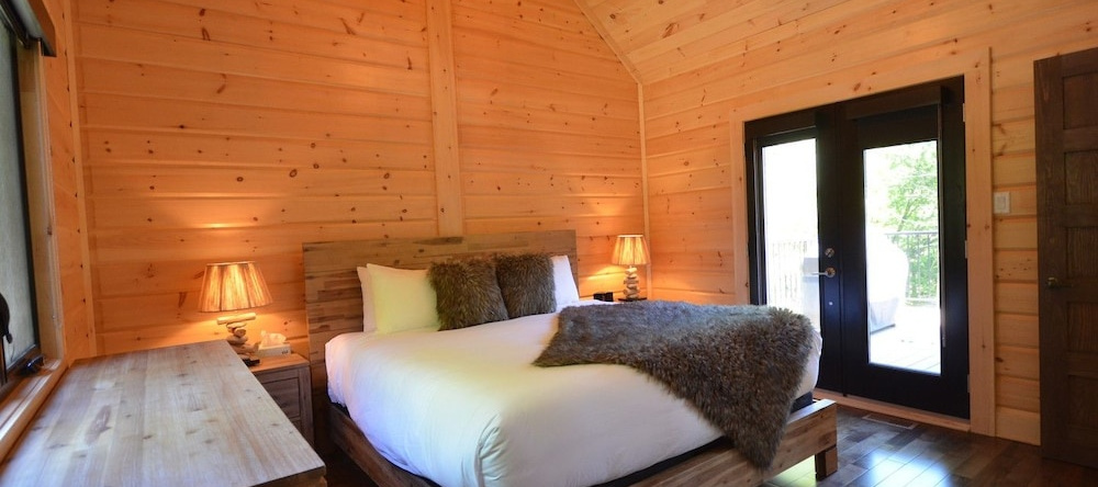 Chalets Chinook - Lac Walfred, 埃斯泰雷尔 — 照片 1