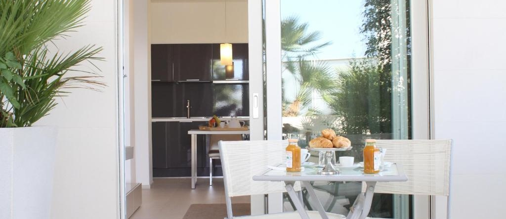 Soglow Business Class Aparthotel, Molfetta — photo 1