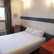 Egg Hotel Goussainville Cdg, Гусэнвиль — фото 5